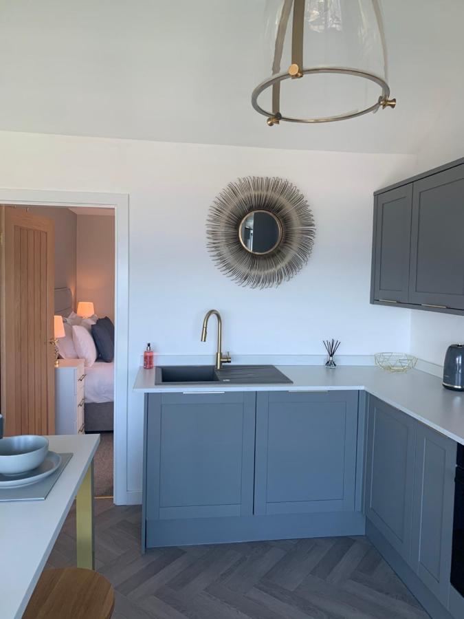 Beach View Apartment With Balcony And Sea View - Pet Friendly Cleveleys Exterior photo