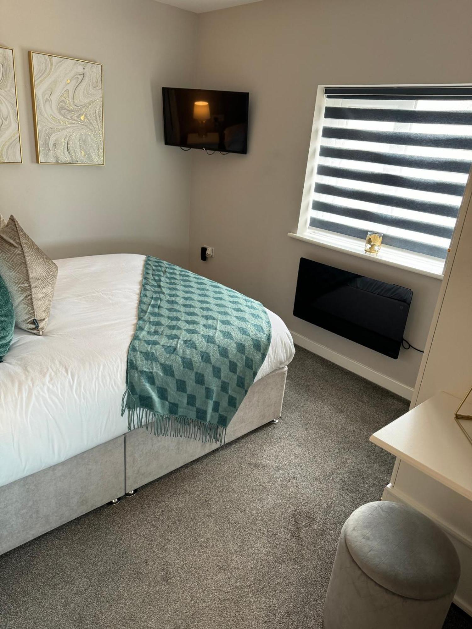 Beach View Apartment With Balcony And Sea View - Pet Friendly Cleveleys Exterior photo